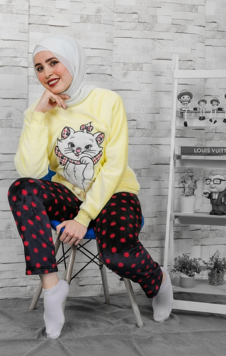 Women’s Polar Pajamas – Totally Cute Yellow Cat – 10754