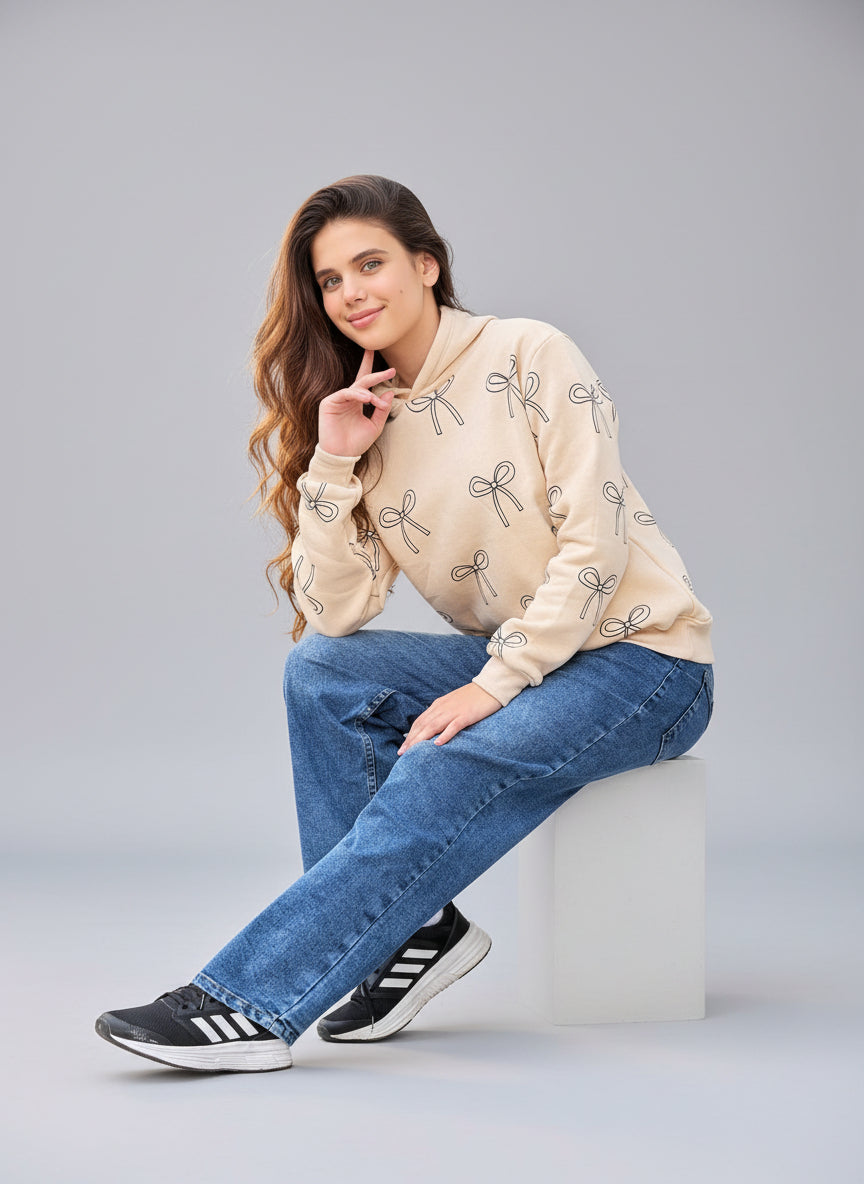 Girls Winter Outfit Beige – Hoodie with Bow Print & Wide Leg Jeans